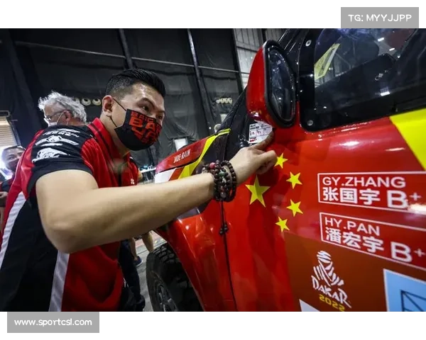 达喀尔拉力赛在沙特延布开赛,中国车手参赛规模创新高 达喀尔拉力赛在沙特延布开赛,中国车手参赛规模创新高